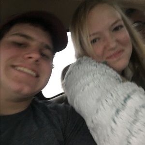 Meet your Posher, Carley